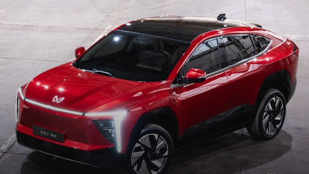 Upcoming Mahindra Electric SUVs